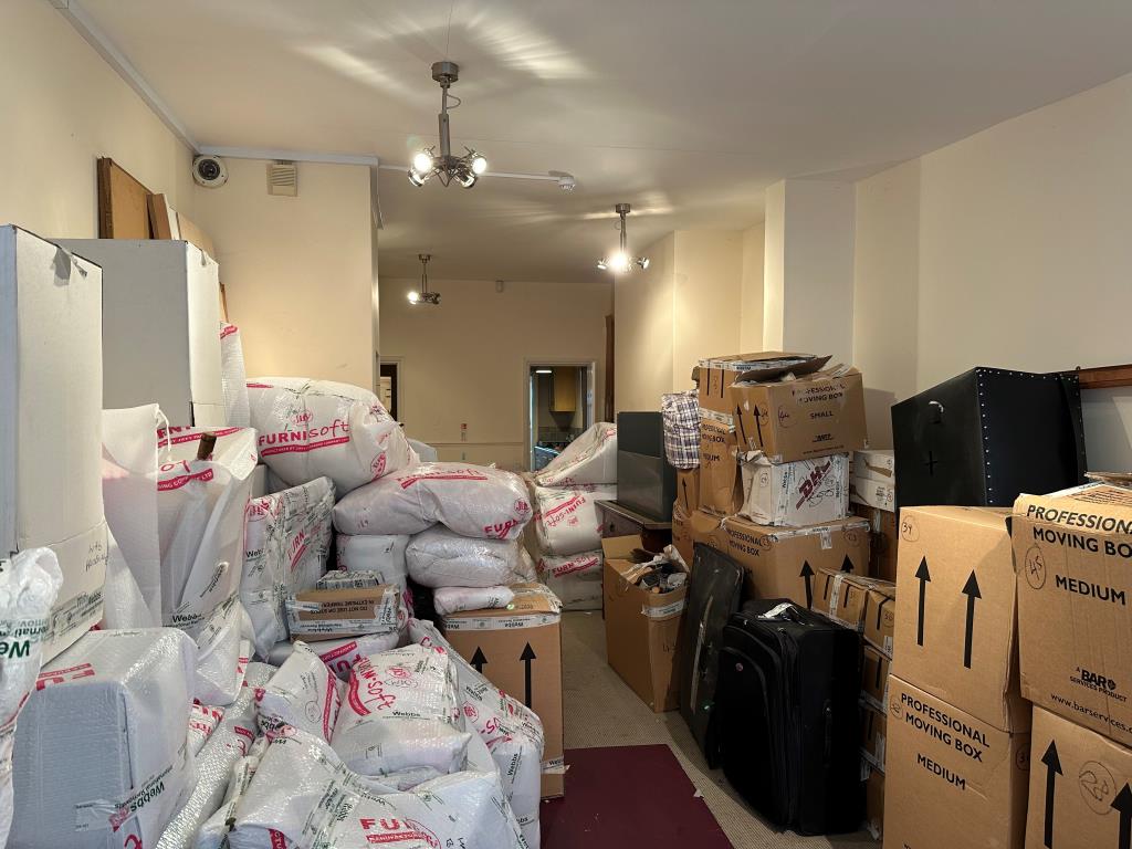 Lot: 88 - COMMERCIAL PROPERTY FOR INVESTMENT -